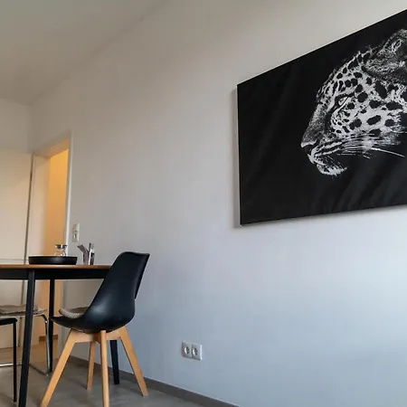 Soul By Interior Apartments - Familienapp Fuer 4 Personen - Nahe Ice-Bahnhof, Unesco-Bergpark - Parkplatzmoeglichkeit - Ebk, Kinderfreundlich, Chic & Komfort - Gratis Wlan & Kinderspielzeug Apartman