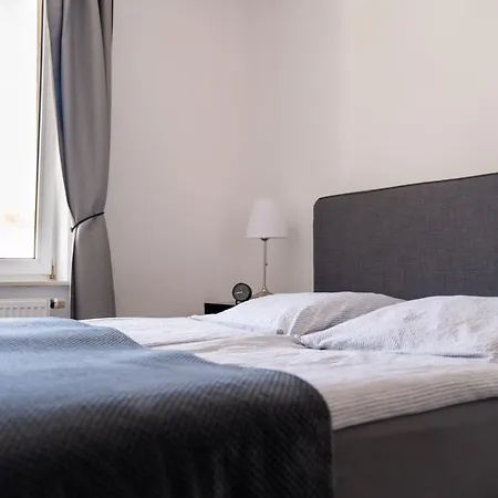 Soul By Interior Apartments - Familienapp Fuer 4 Personen - Nahe Ice-Bahnhof, Unesco-Bergpark - Parkplatzmoeglichkeit - Ebk, Kinderfreundlich, Chic & Komfort - Gratis Wlan & Kinderspielzeug *